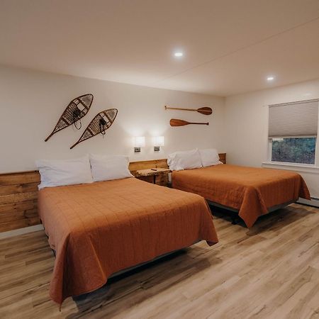 Bingham Motor Inn Екстер'єр фото