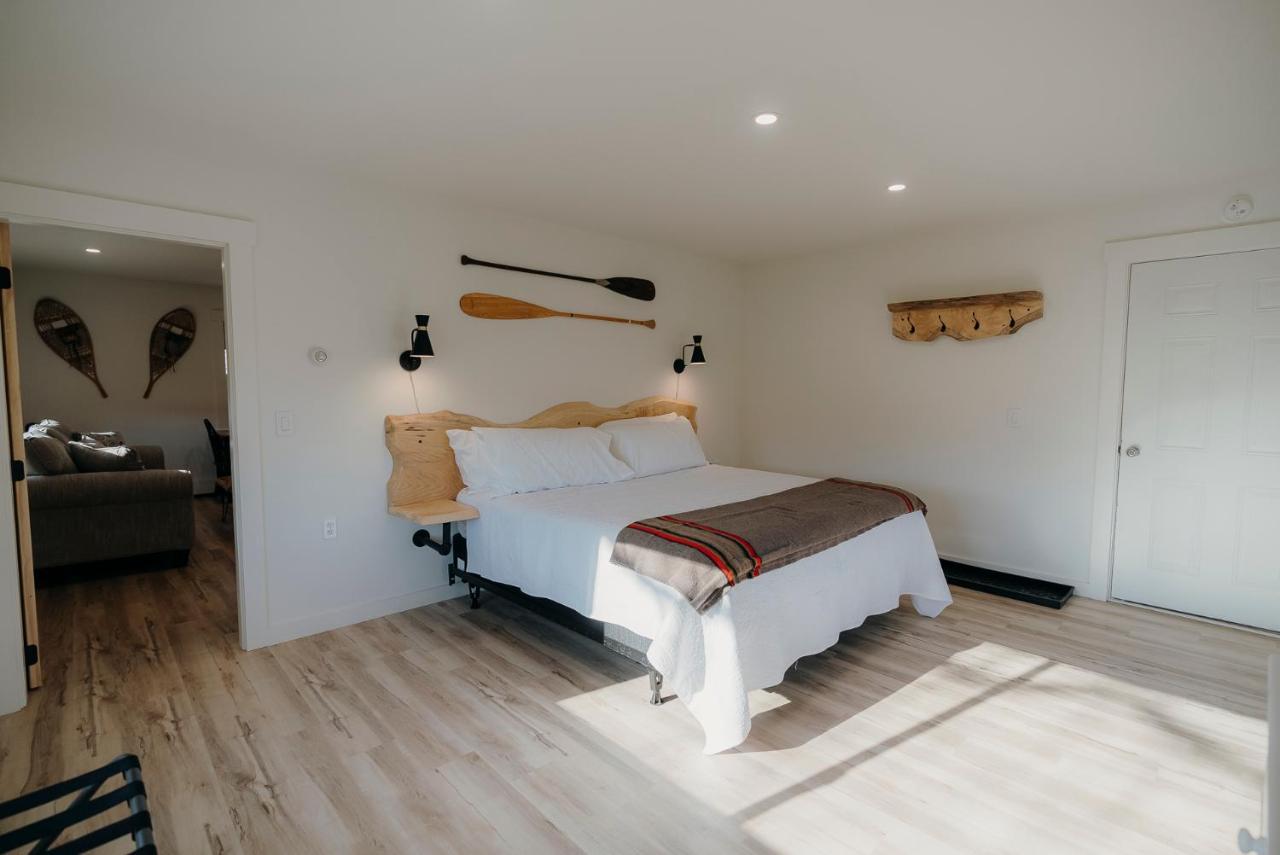 Bingham Motor Inn Екстер'єр фото
