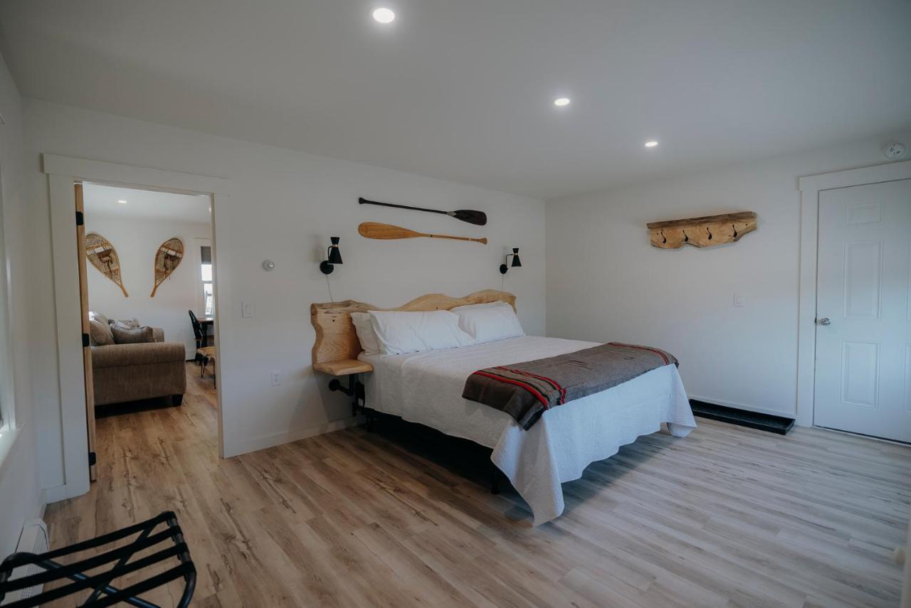 Bingham Motor Inn Екстер'єр фото