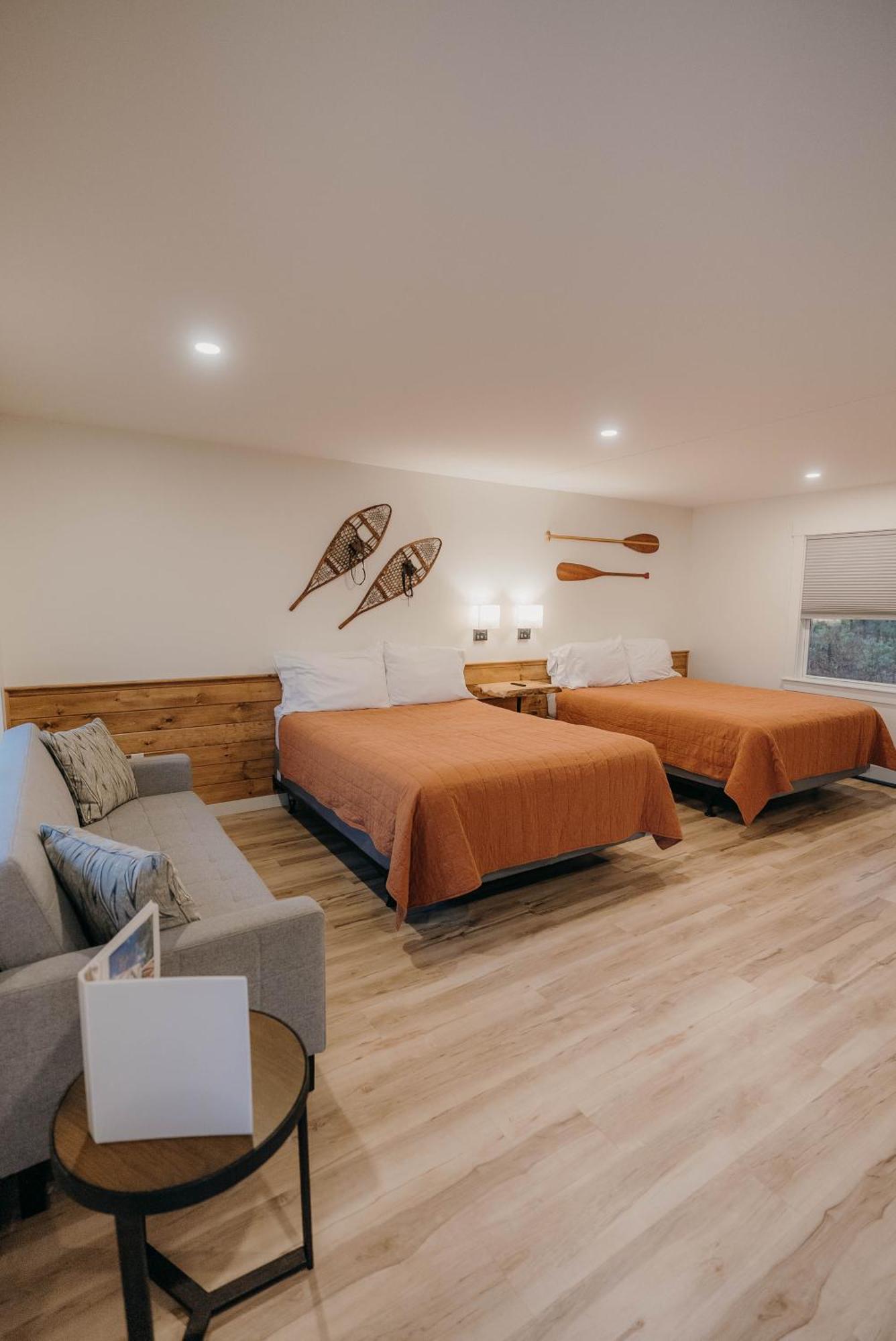 Bingham Motor Inn Екстер'єр фото