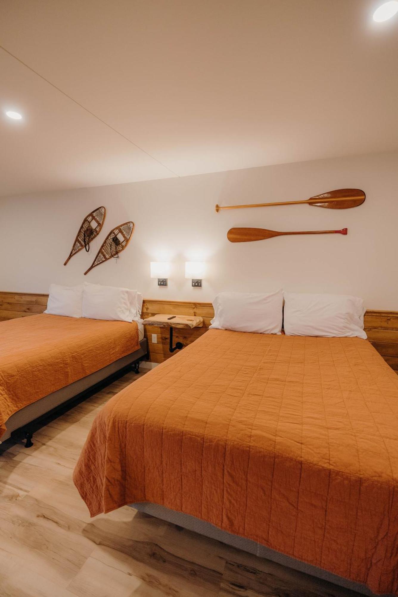 Bingham Motor Inn Екстер'єр фото