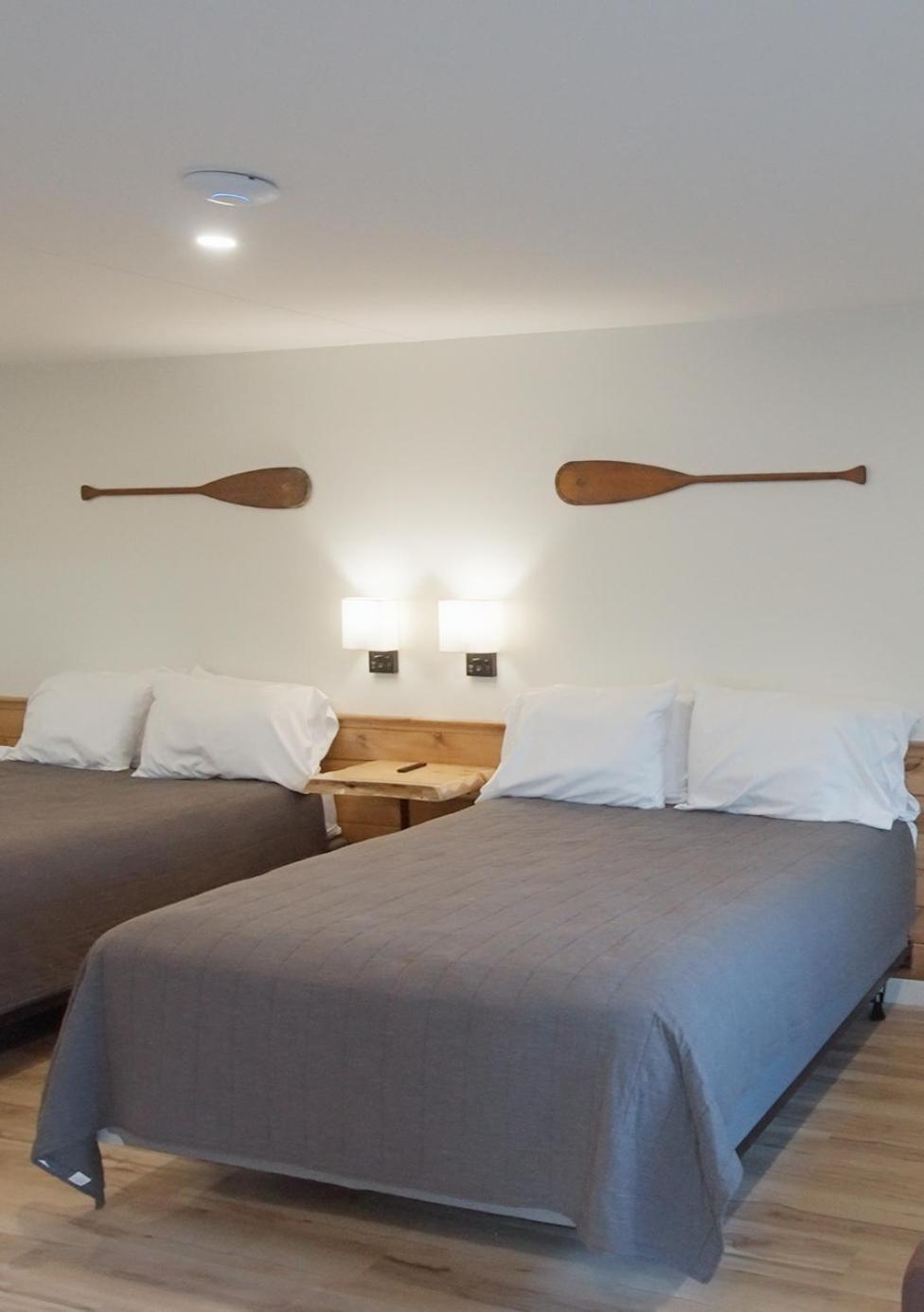 Bingham Motor Inn Екстер'єр фото